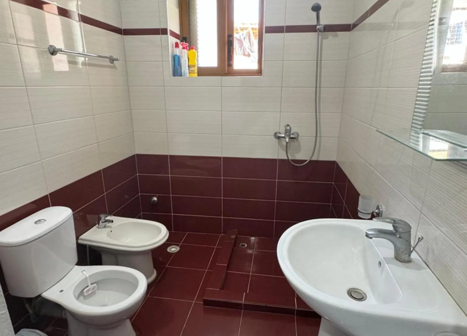 Geni Villa Sarande Albania